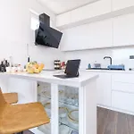 Apartman Serene Luxe Oasis Retreat On The Outskirts By Flat Mаnager Plovdiv