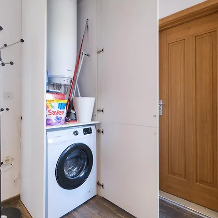 Serene Luxe Oasis Retreat On The Outskirts By Flat Mаnager 플로브디프