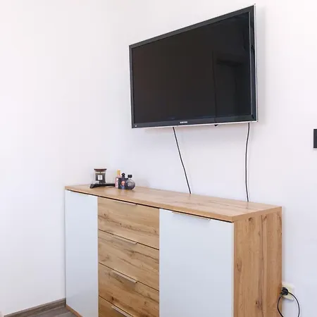 Serene Luxe Oasis Retreat On The Outskirts By Flat Mаnager * Plovdiv