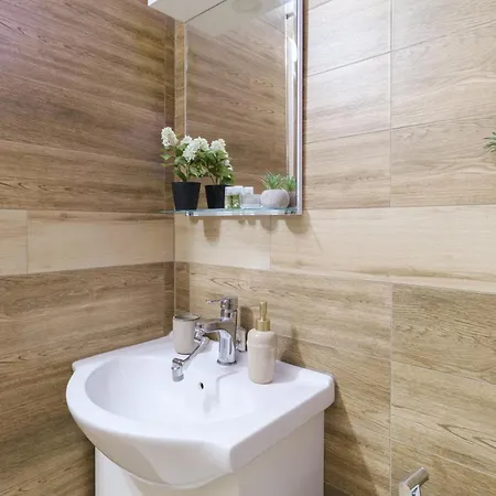 Serene Luxe Oasis Retreat On The Outskirts By Flat Mаnager * Plovdiv