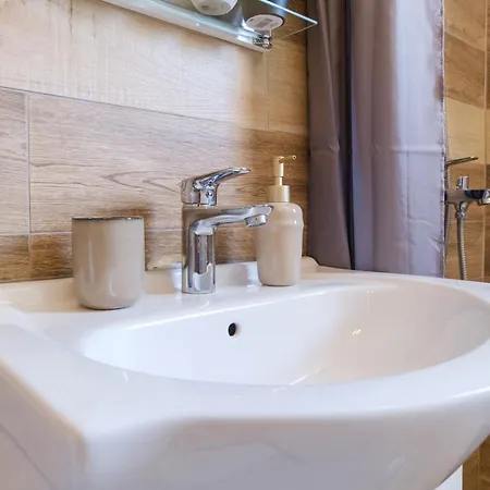 Serene Luxe Oasis Retreat On The Outskirts By Flat Mаnager Apartmán Plovdiv