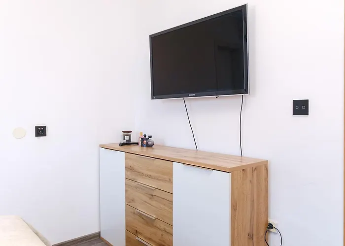 Serene Luxe Oasis Retreat On The Outskirts By Flat Mаnager * プロヴディフ