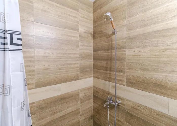 Appartamento Serene Luxe Oasis Retreat On The Outskirts By Flat Mаnager