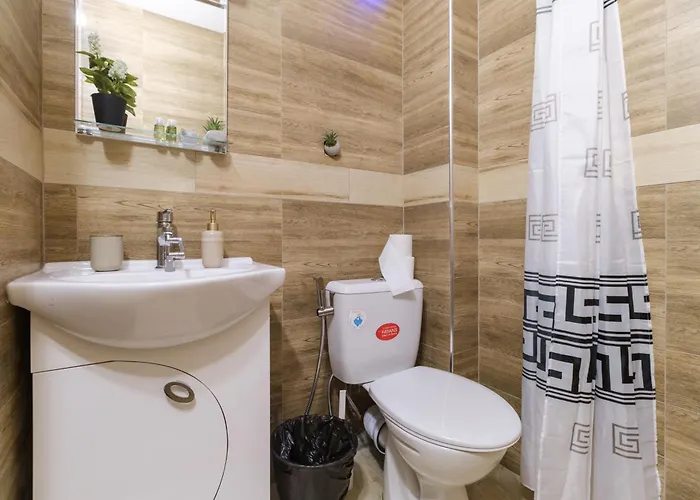 アパート Serene Luxe Oasis Retreat On The Outskirts By Flat Mаnager プロヴディフ