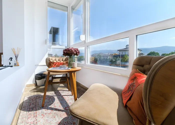 アパート Serene Luxe Oasis Retreat On The Outskirts By Flat Mаnager