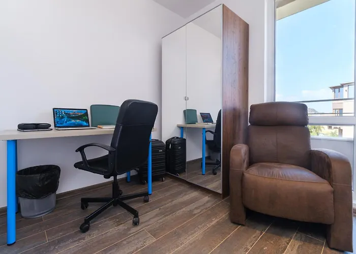 アパート Serene Luxe Oasis Retreat On The Outskirts By Flat Mаnager プロヴディフ