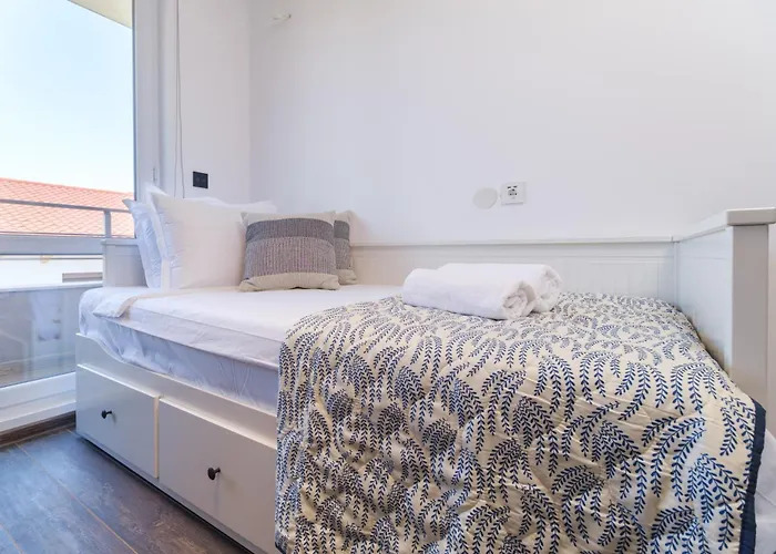 Appartamento Serene Luxe Oasis Retreat On The Outskirts By Flat Mаnager Plovdiv