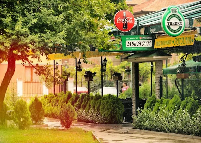 アパート Serene Luxe Oasis Retreat On The Outskirts By Flat Mаnager